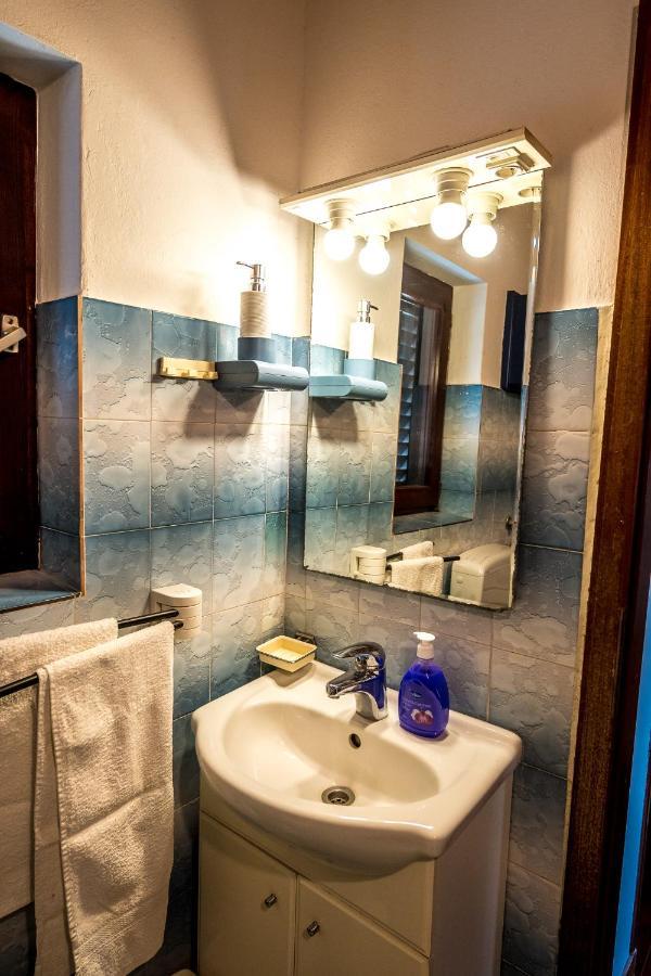 Apartmani Rosa Turanj Esterno foto