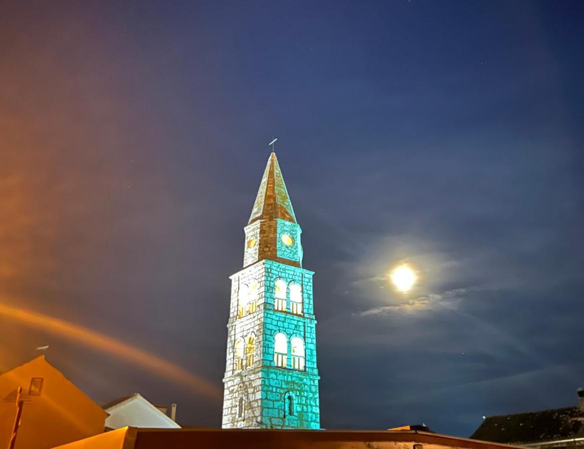 Apartmani Rosa Turanj Esterno foto